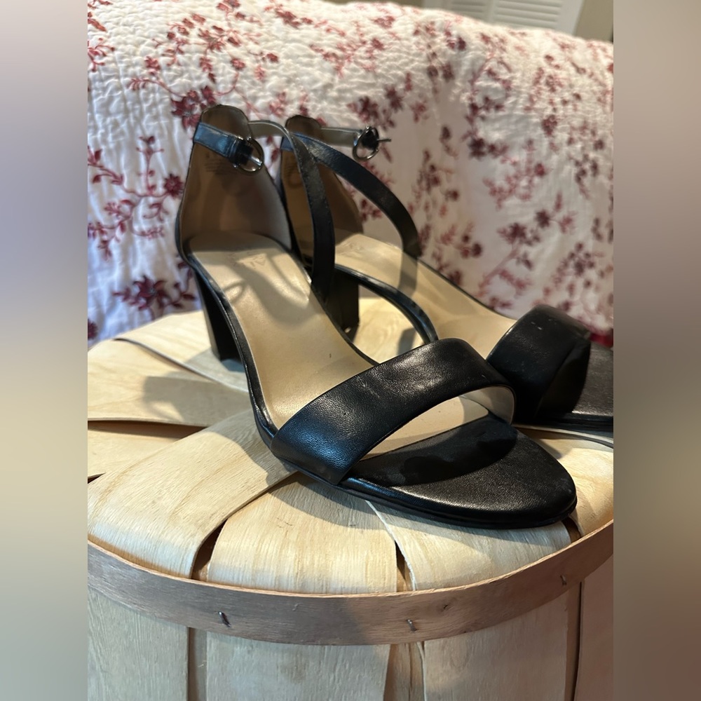 Naturalizer Women's Vera Heeled Sandals